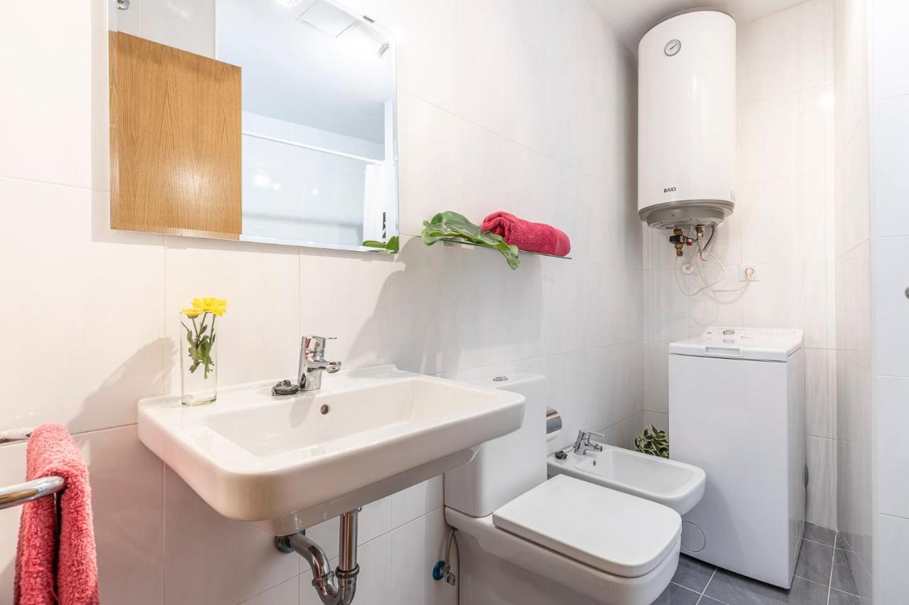 Escapada Y Vacaciones En El Barrio De La Vina-Cadiz Apartment Luaran gambar
